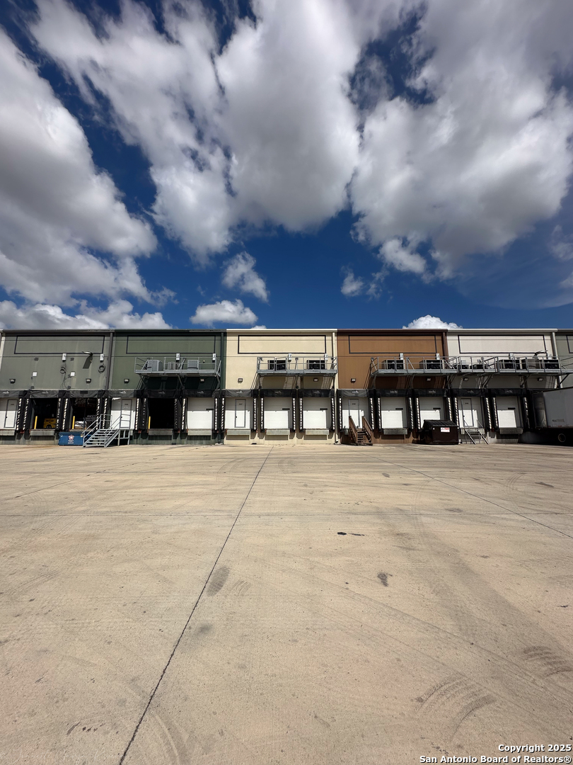 9342 Loop 410 San Antonio TX 78223