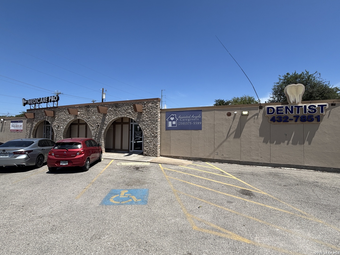 1302 S General Mcmullen Drive San Antonio TX 78237