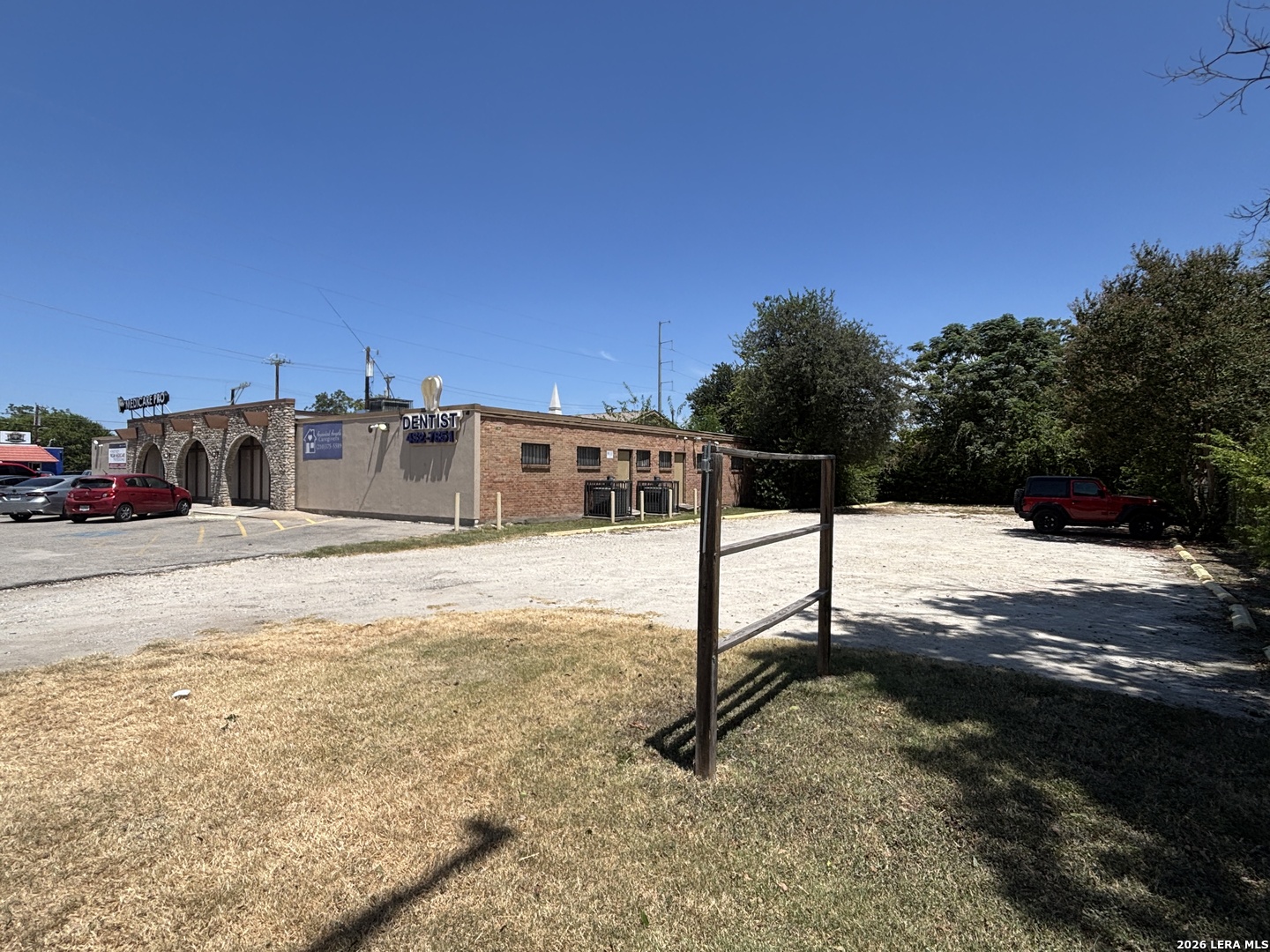 1302 S General Mcmullen Drive San Antonio TX 78237