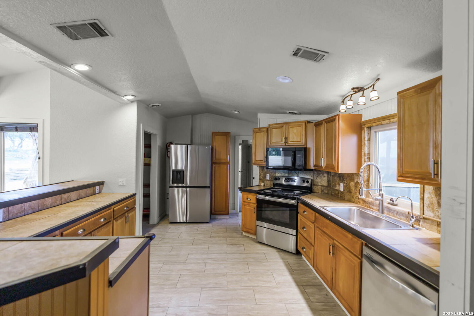 1200 & 1340 Hinch New Braunfels TX 78132