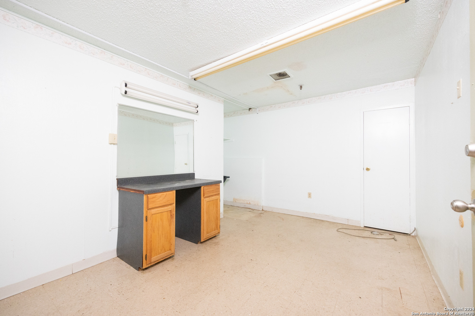 3002 Avenue Q Hondo TX 78861