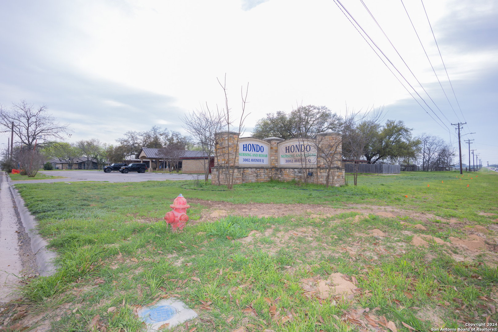3002 Avenue Q Hondo TX 78861