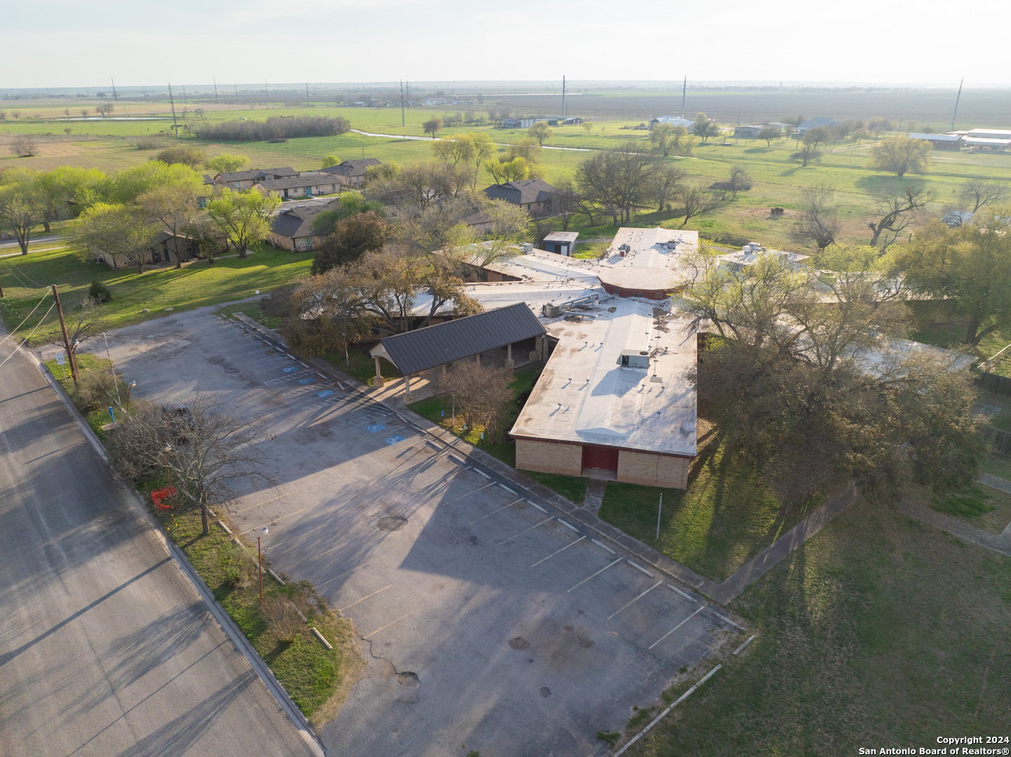 3002 Avenue Q Hondo TX 78861