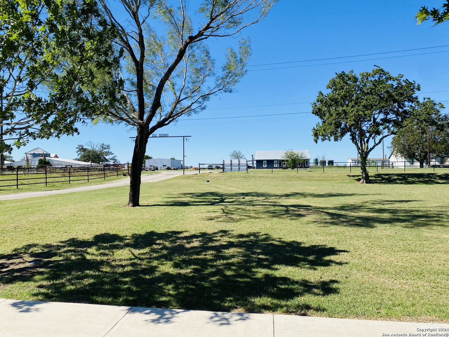 16680 W Fm 2790 S Lytle TX 78052