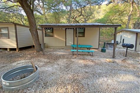 20142 Texas Highway 127 Sabinal TX 78881