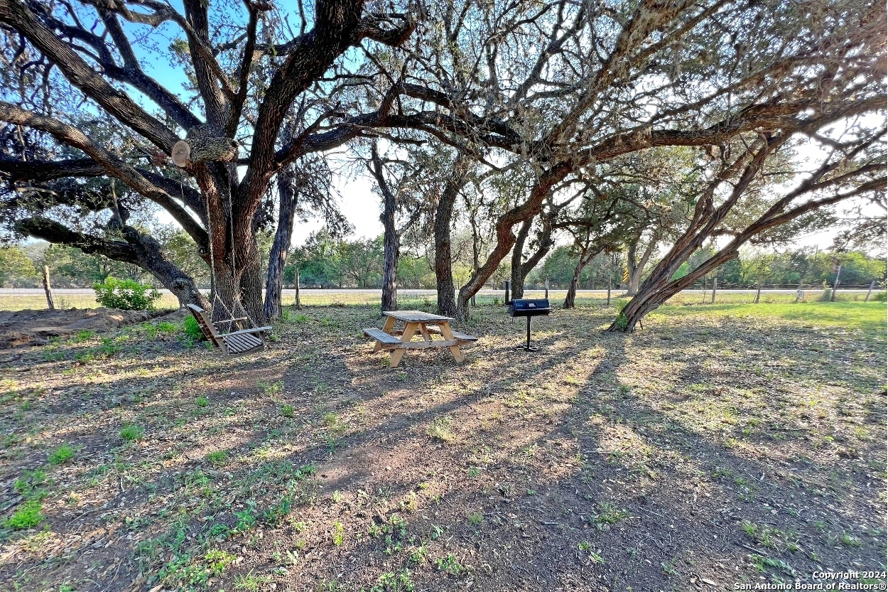 20142 Texas Highway 127 Sabinal TX 78881