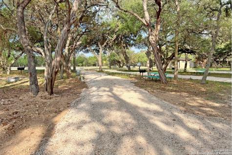 20142 Texas Highway 127 Sabinal TX 78881