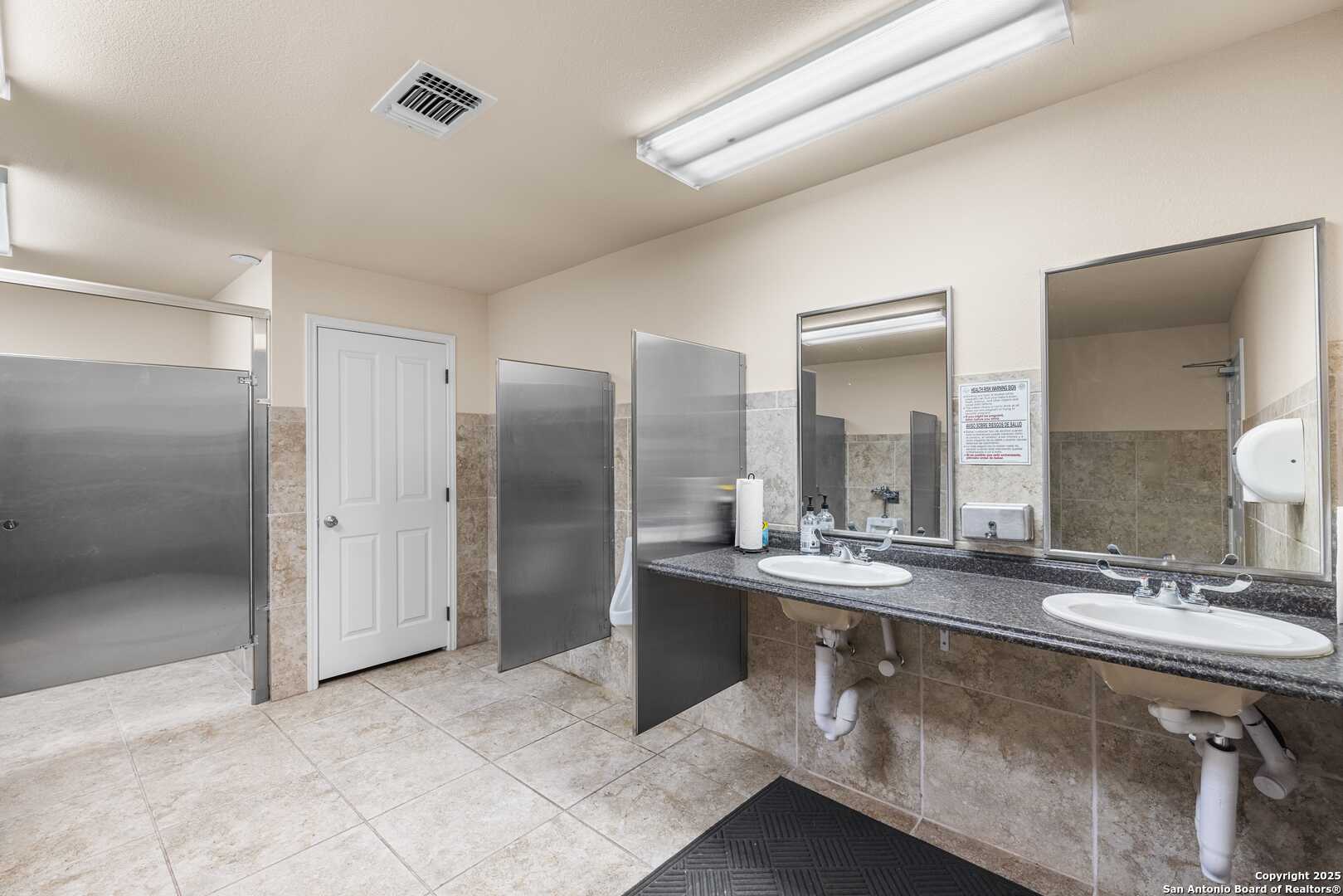 2104 Memorial Boulevard Kerrville TX 78028