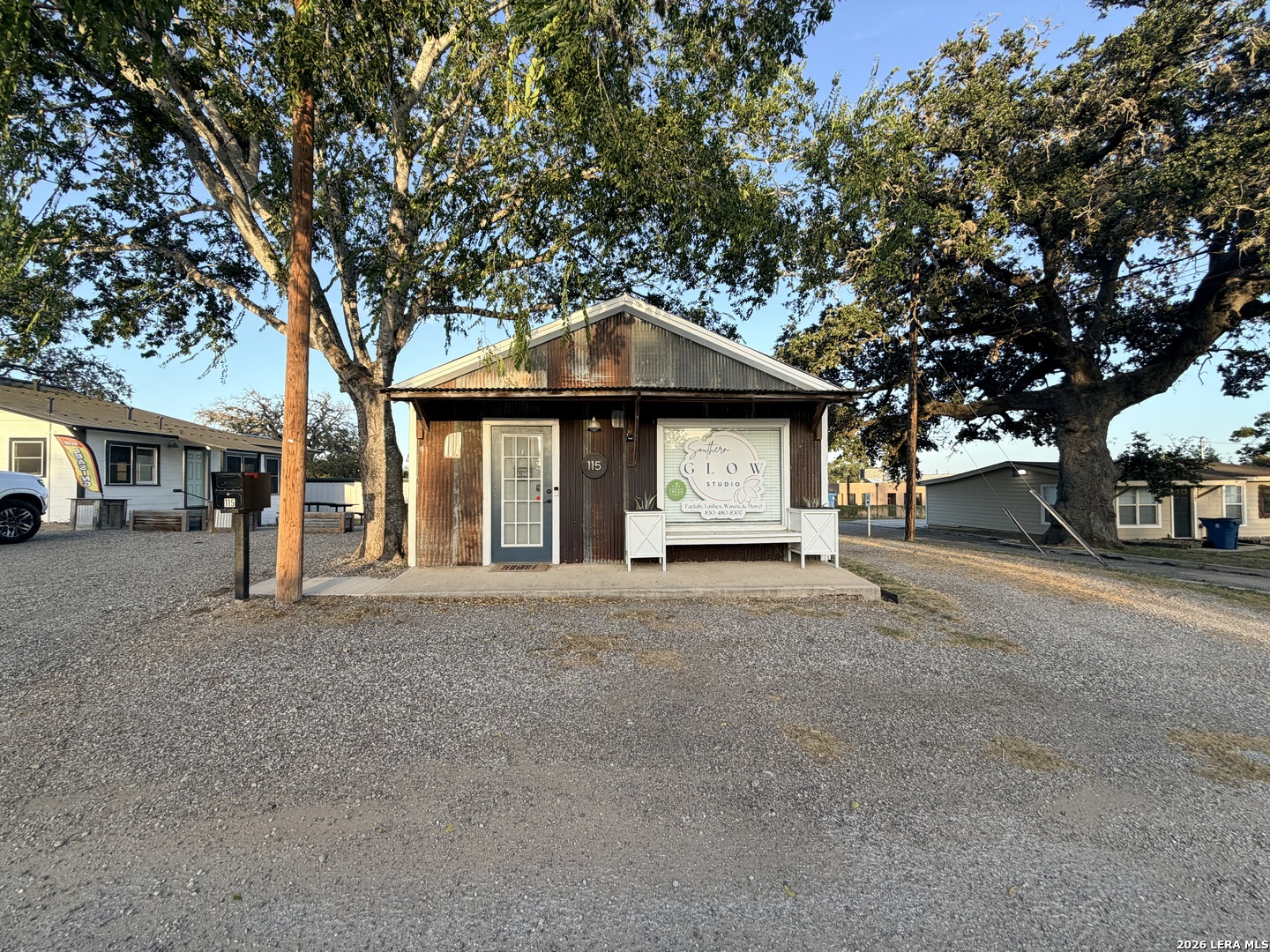 115 S Water Street Pleasanton TX 78064