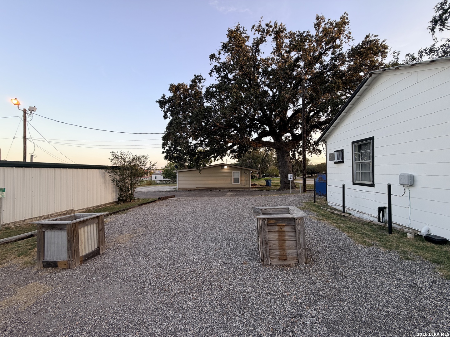 115 S Water Street Pleasanton TX 78064