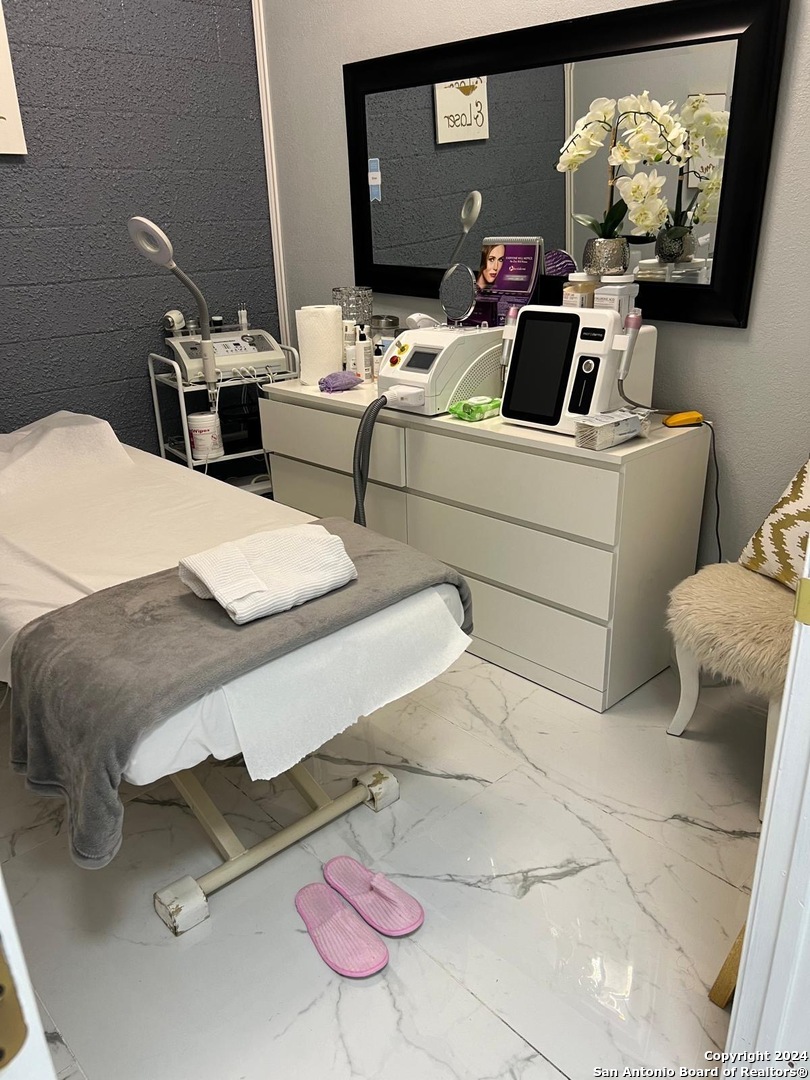 6430 Callaghan Road San Antonio TX 78229