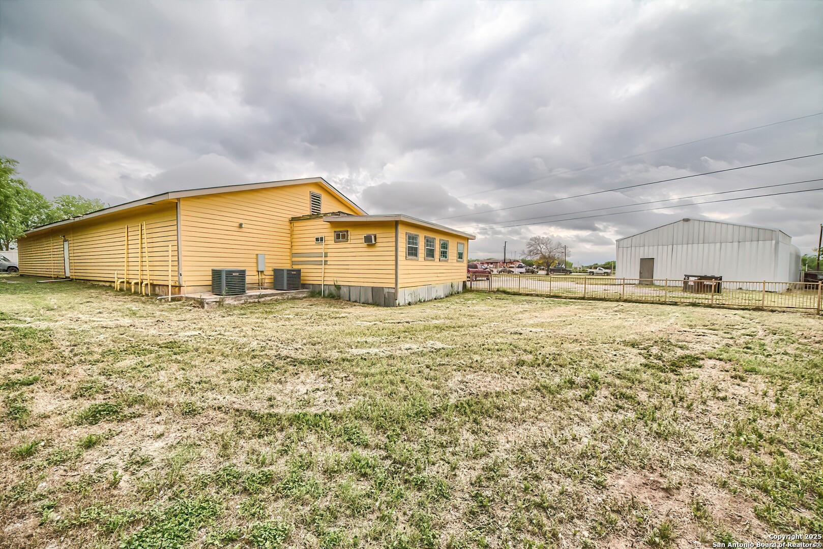 19015 K Somerset TX 78069