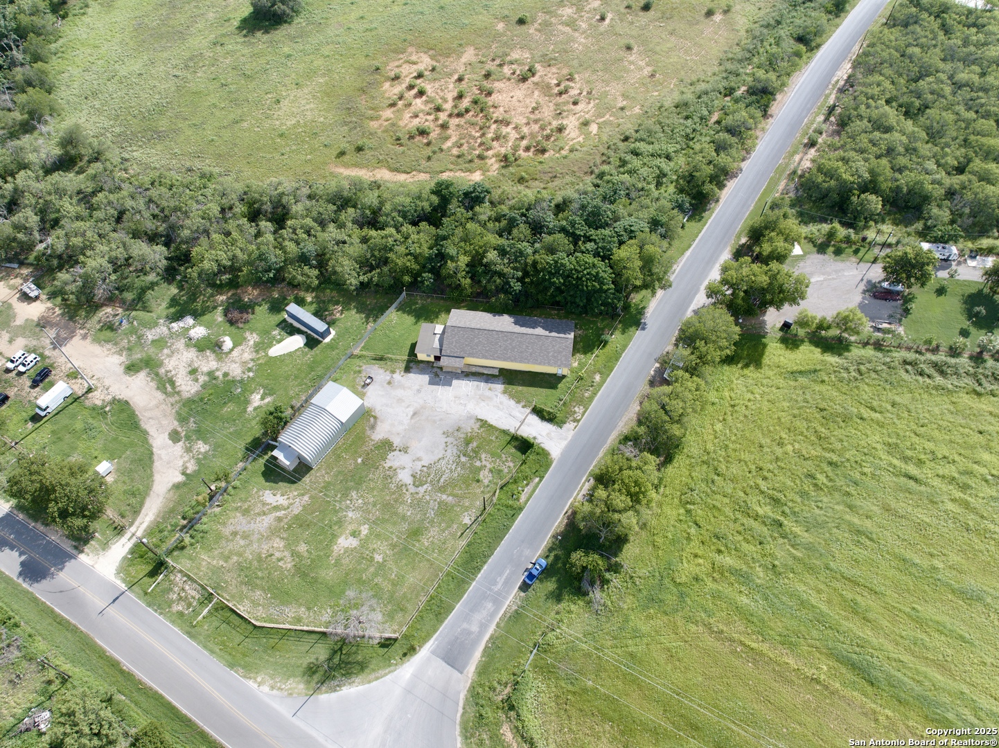 19015 K Somerset TX 78069