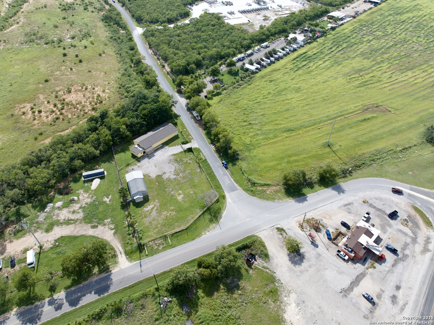 19015 K Somerset TX 78069