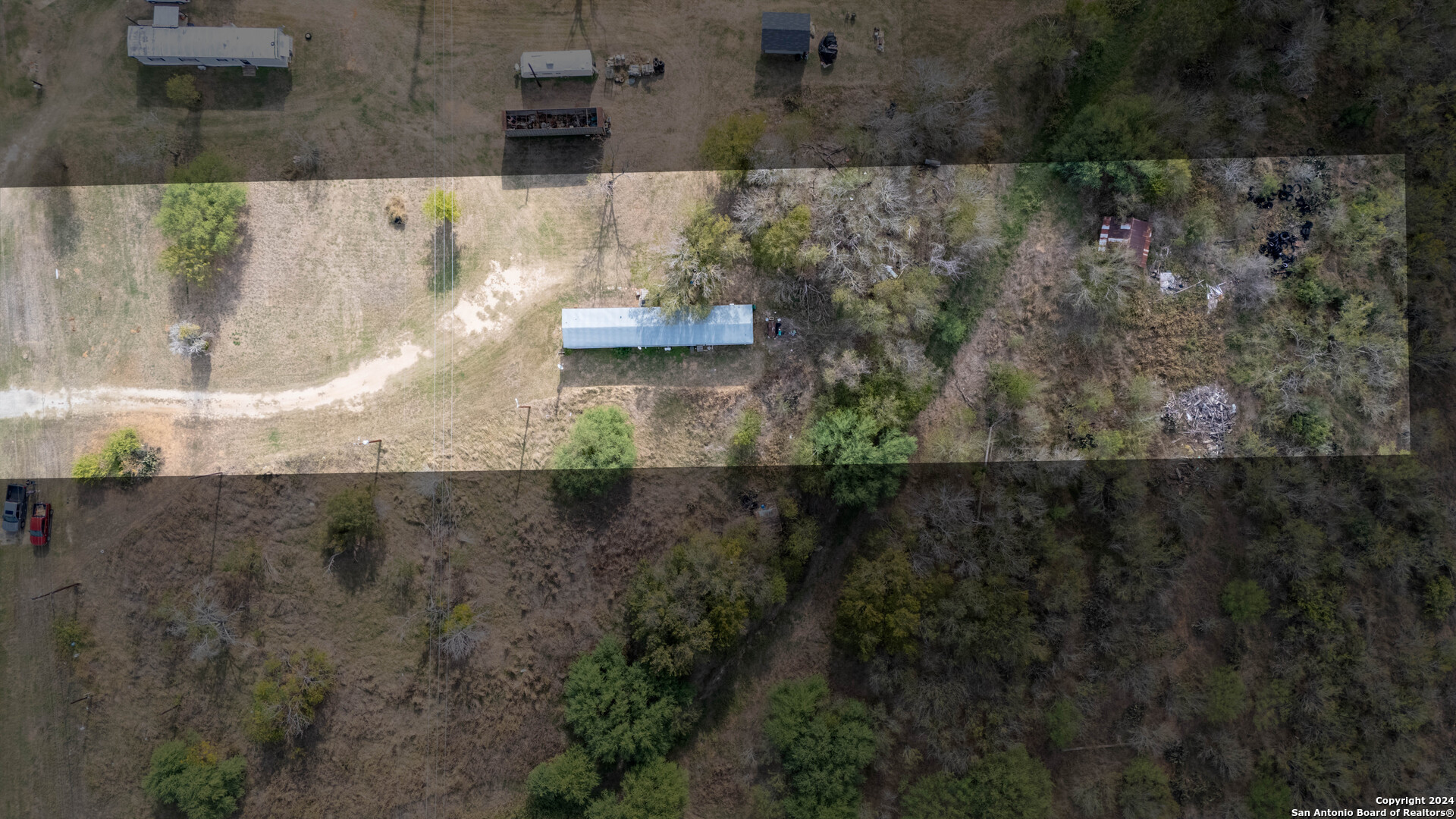 553 10th Street Floresville TX 78114