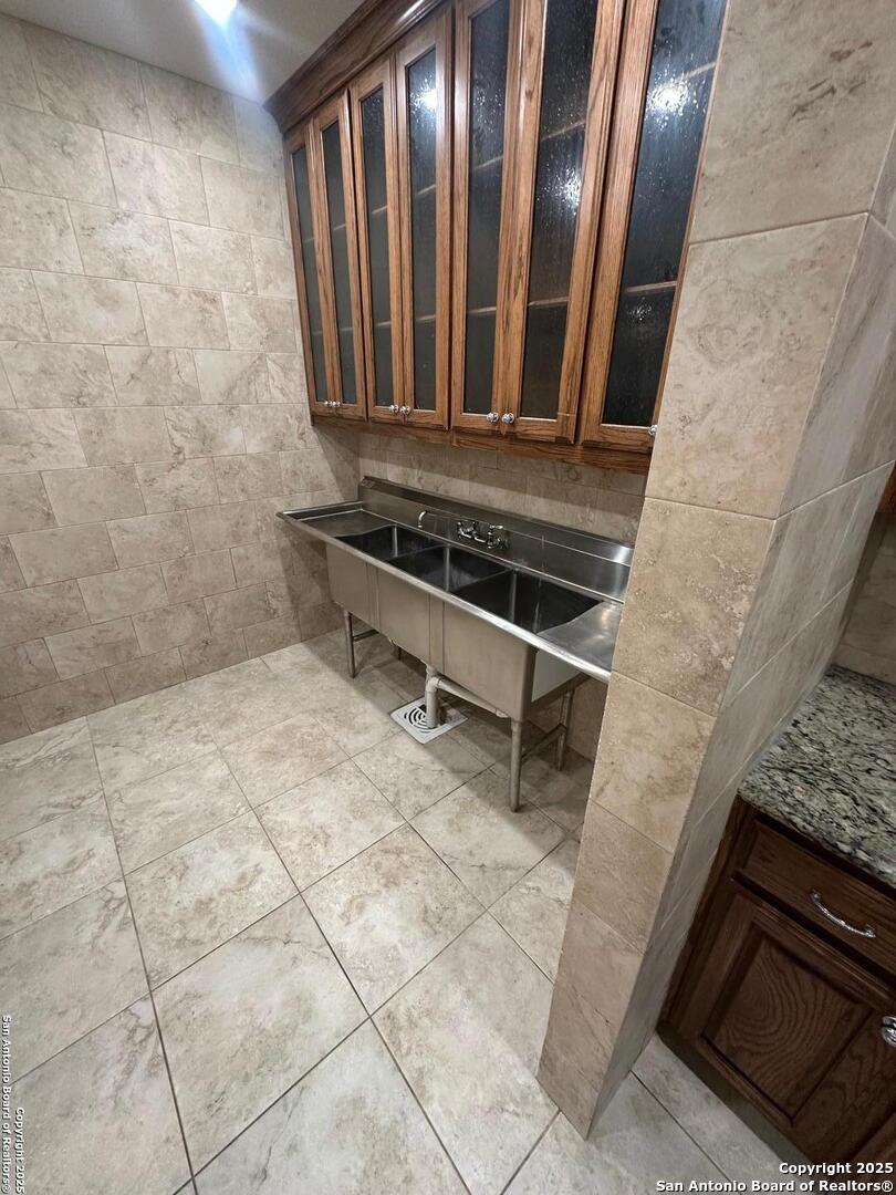 8615 Mystic Park San Antonio TX 78254