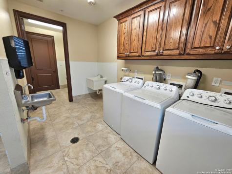 8615 Mystic Park San Antonio TX 78254