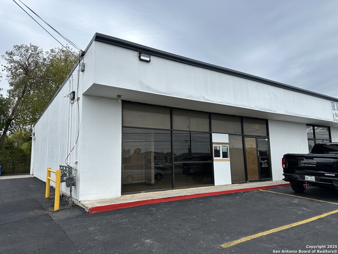 1110 Basse Road San Antonio TX 78212