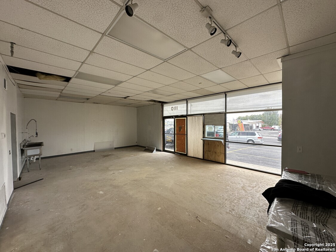 1110 Basse Road San Antonio TX 78212