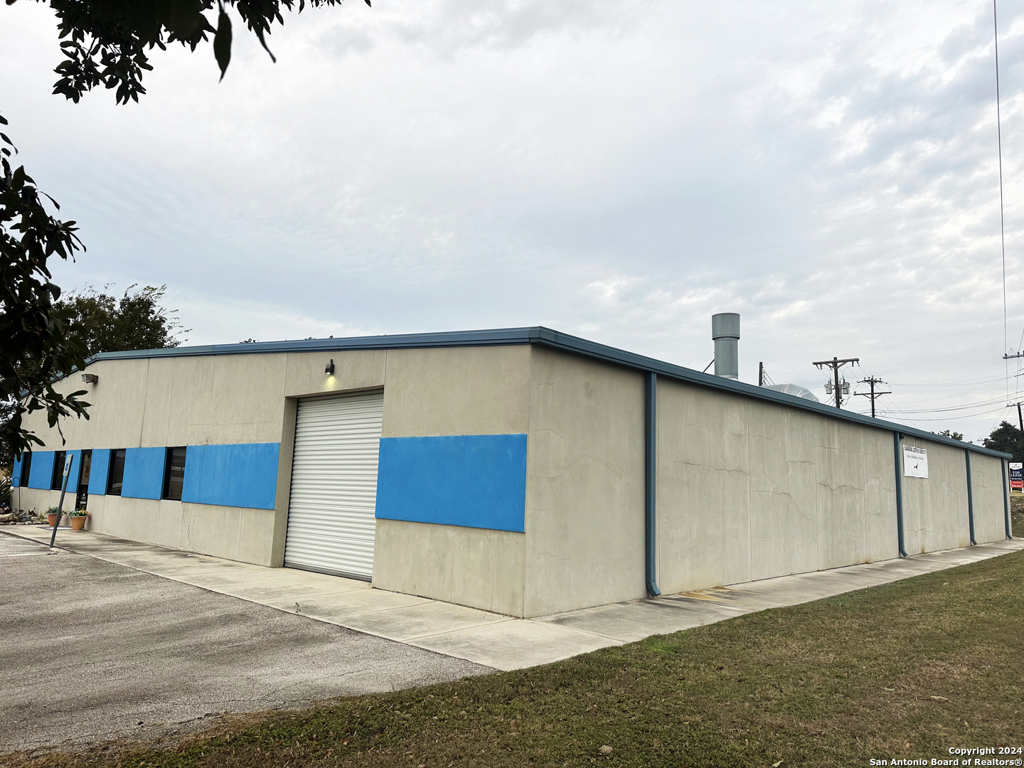 228 Commerce Avenue Boerne TX 78006