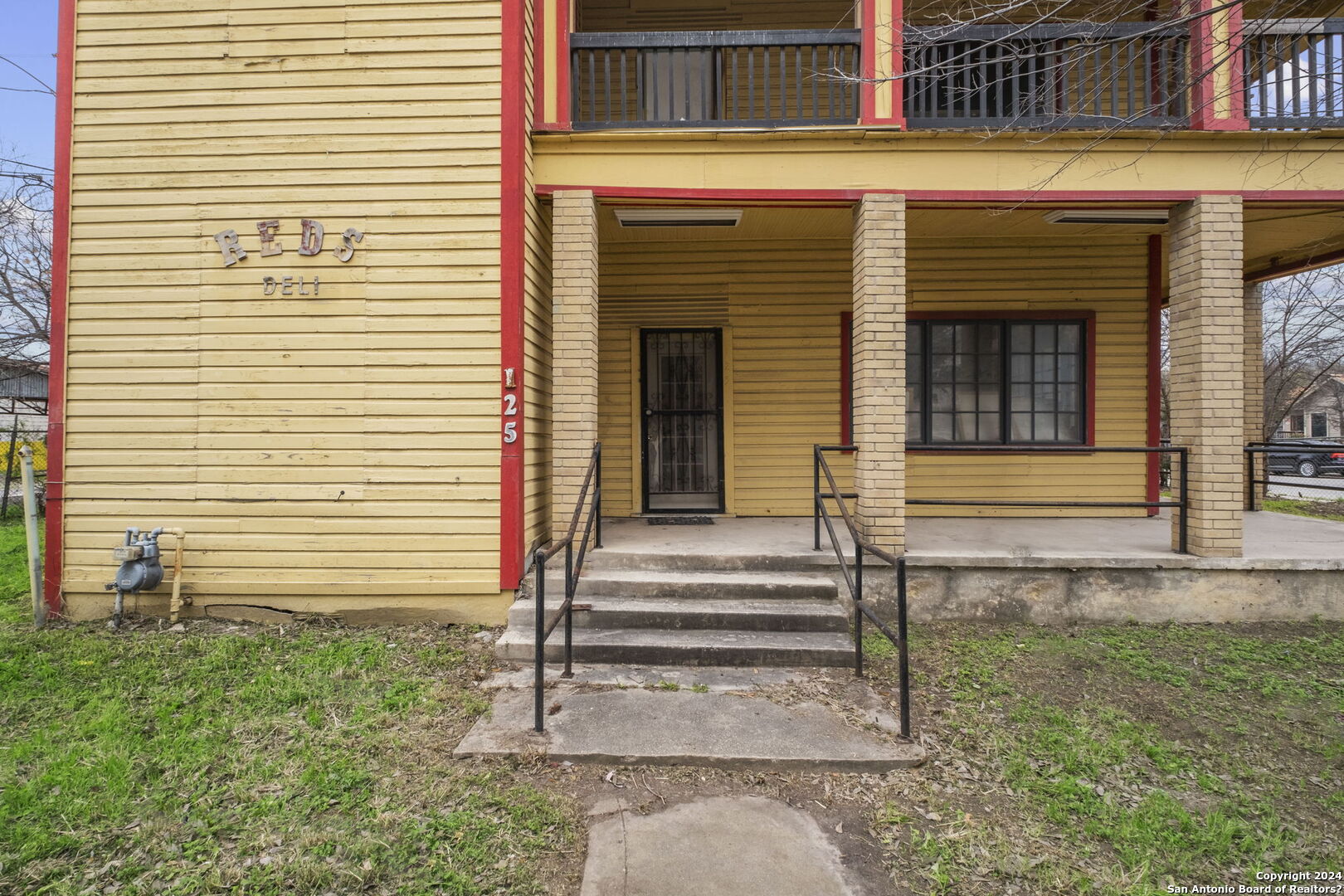 125 N San Marcos San Antonio TX 78207