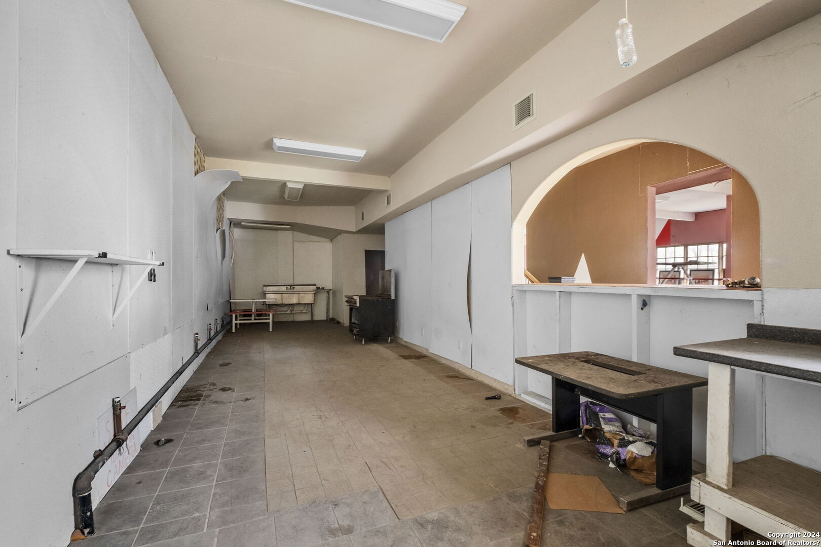 125 N San Marcos San Antonio TX 78207