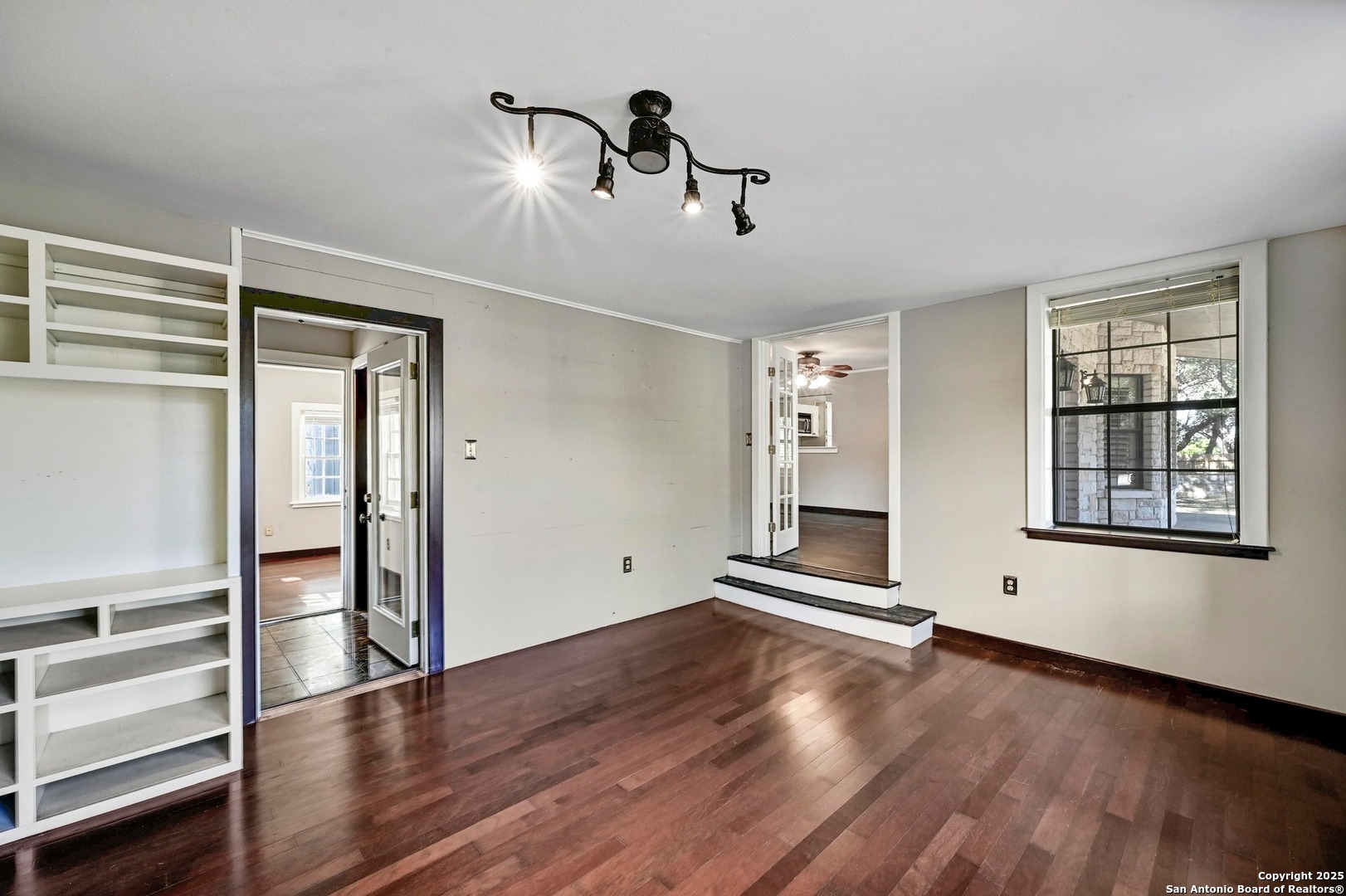 1005 Fm 1623 Blanco TX 78606