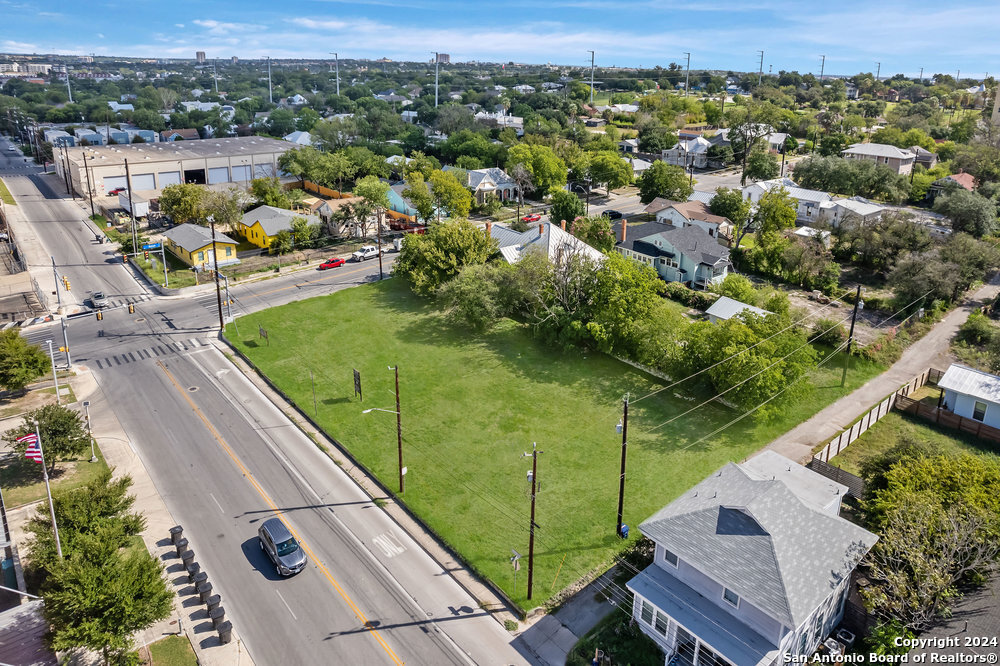 518 N Cherry Street San Antonio TX 78202