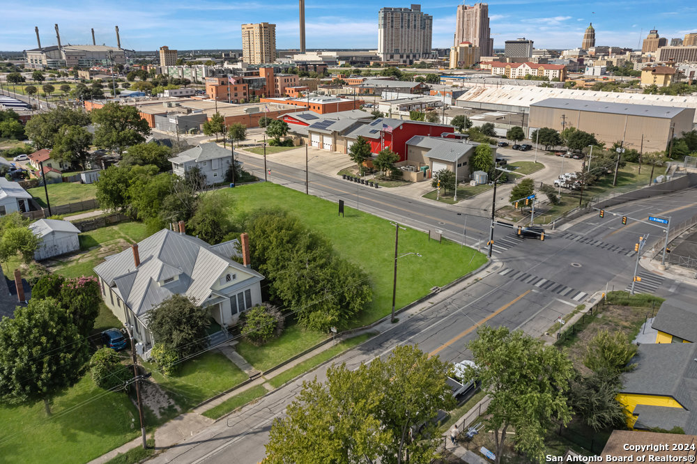 518 N Cherry Street San Antonio TX 78202