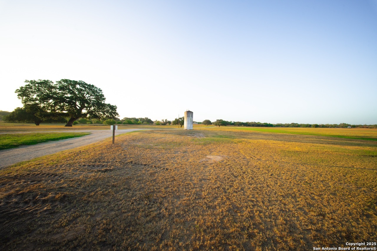 1769 Fm 536 Pleasanton TX 78064