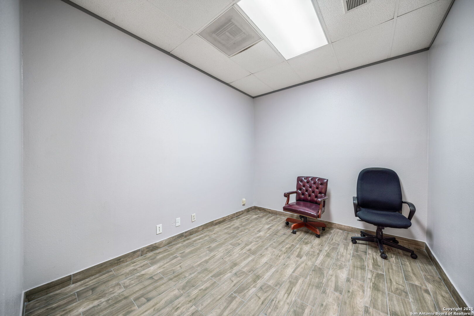 201 W Poplar San Antonio TX 78212