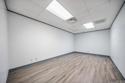 201 W Poplar San Antonio TX 78212