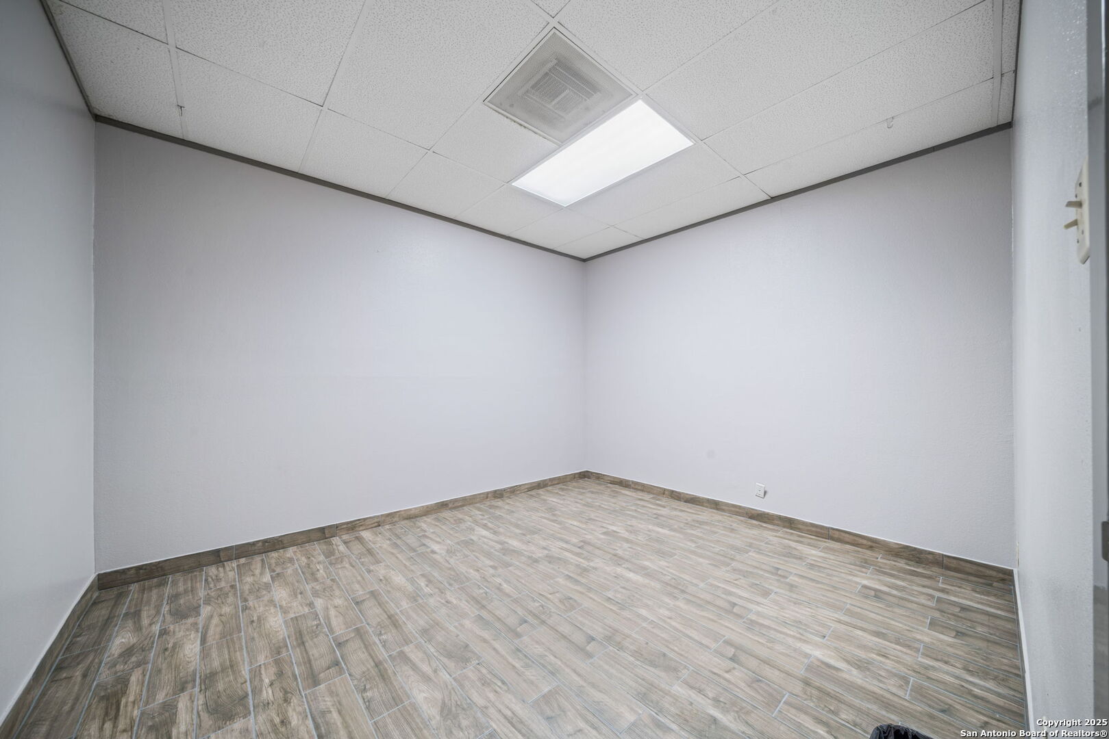 201 W Poplar San Antonio TX 78212