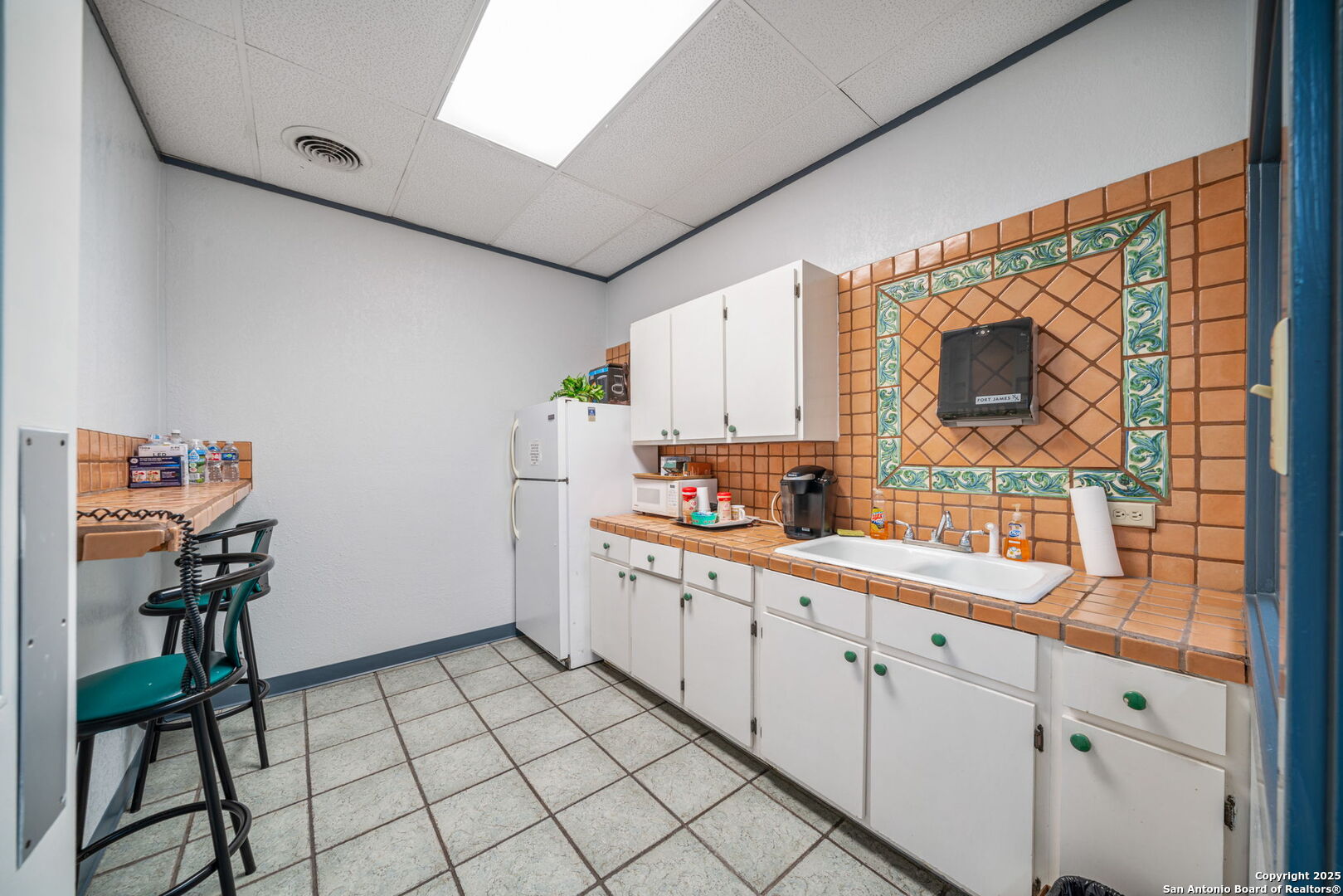 201 W Poplar San Antonio TX 78212