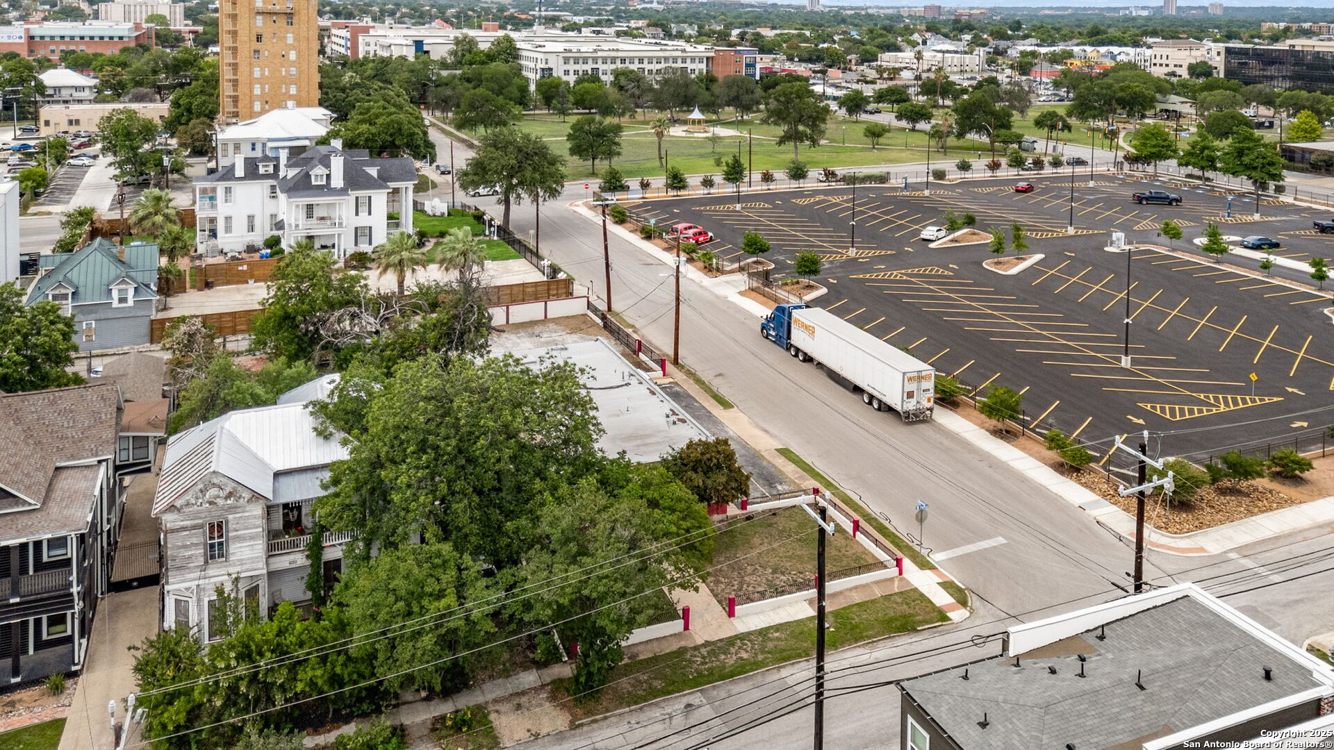 201 W Poplar San Antonio TX 78212