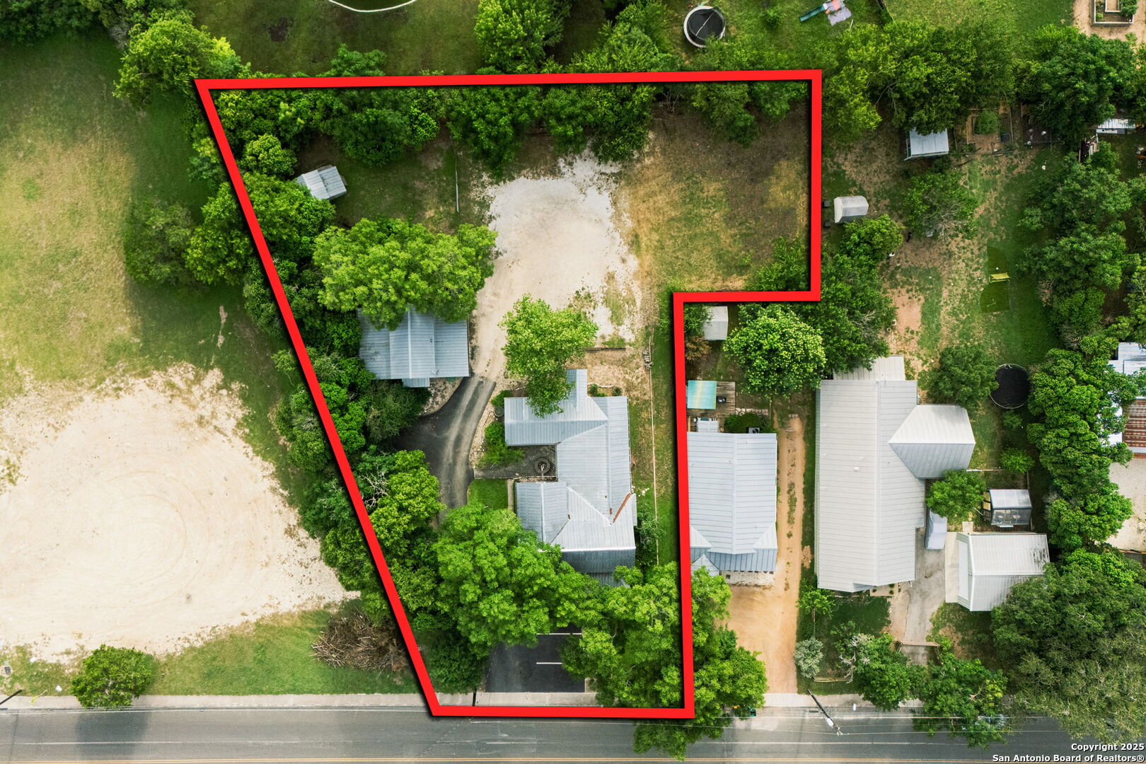 116 N Plant Avenue Boerne TX 78006