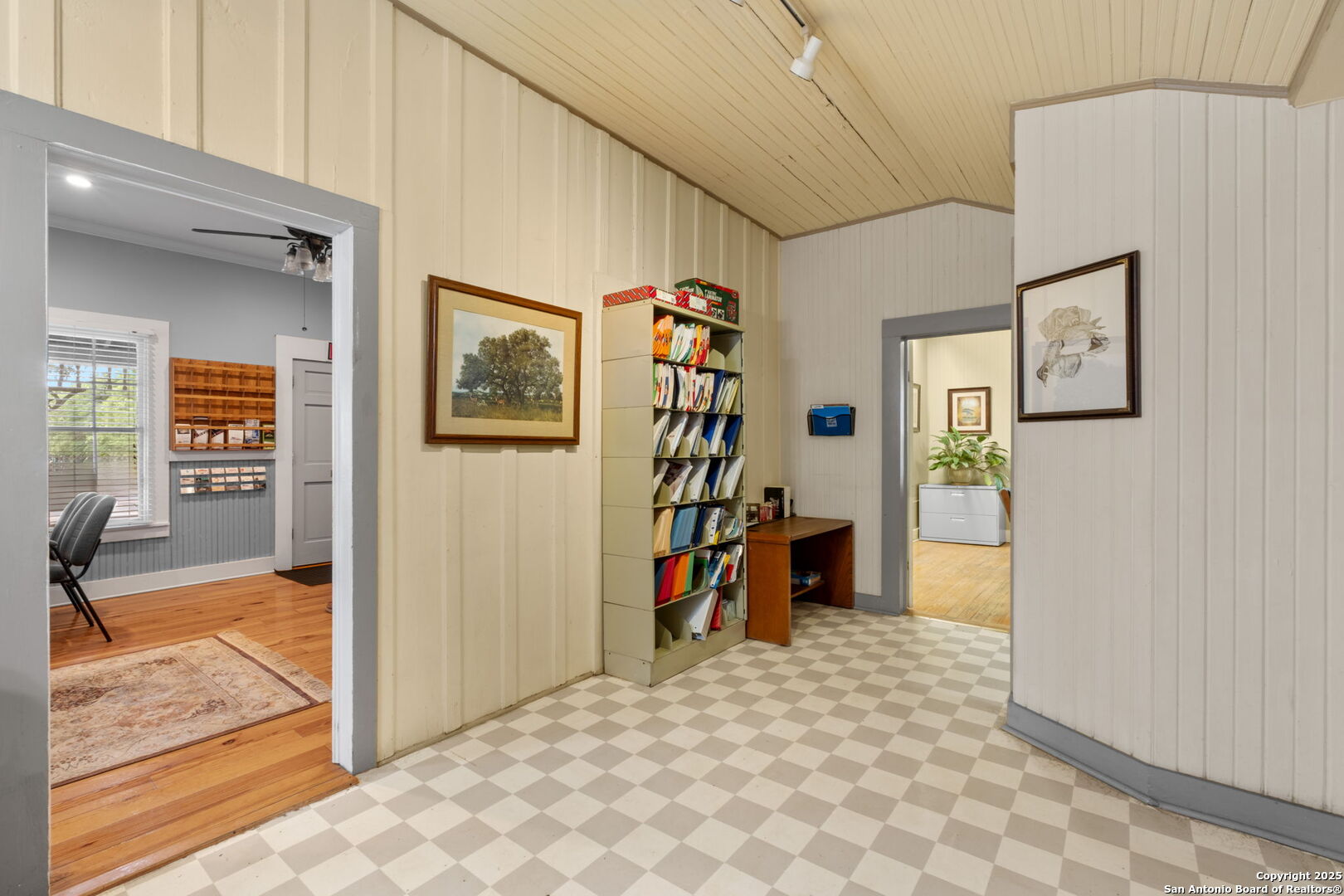 116 N Plant Avenue Boerne TX 78006