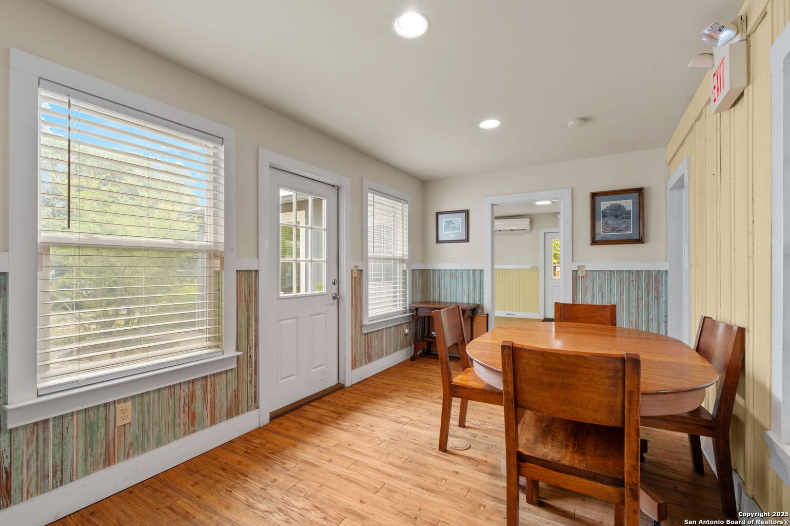 116 N Plant Avenue Boerne TX 78006