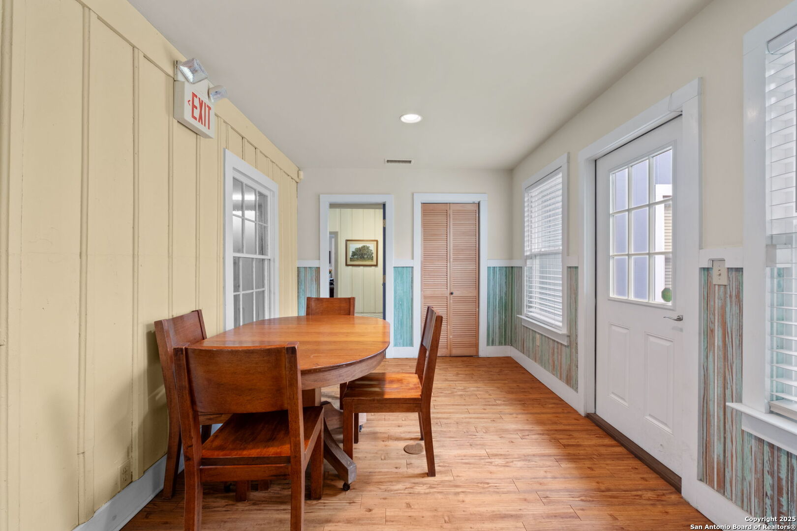 116 N Plant Avenue Boerne TX 78006