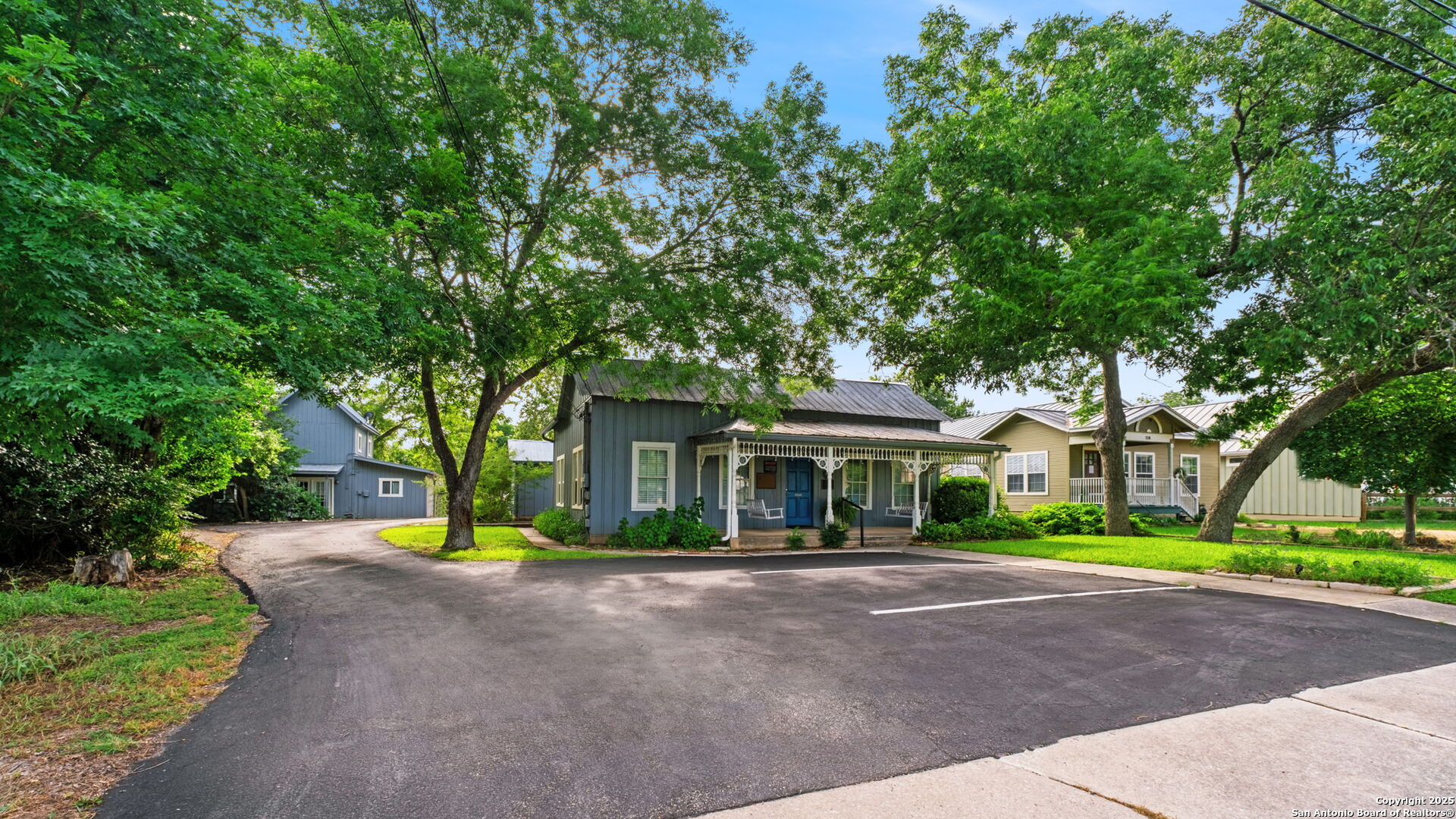 116 N Plant Avenue Boerne TX 78006