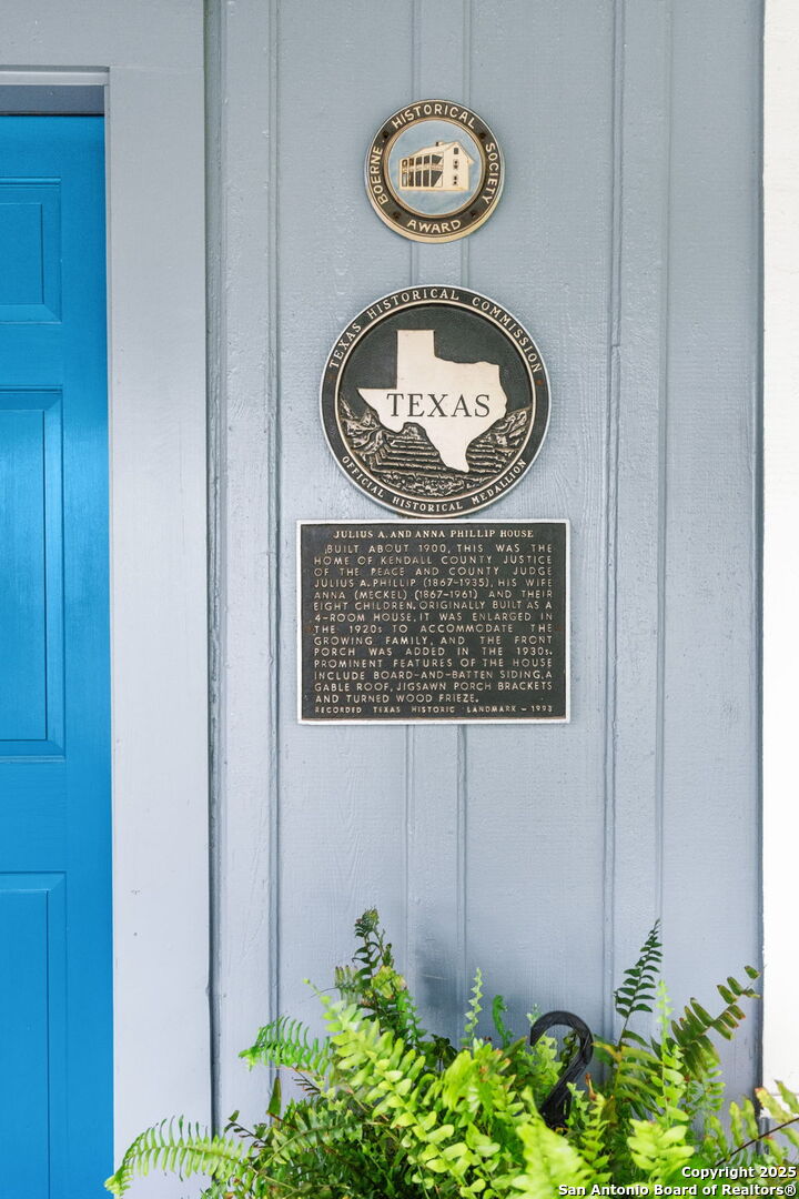 116 N Plant Avenue Boerne TX 78006