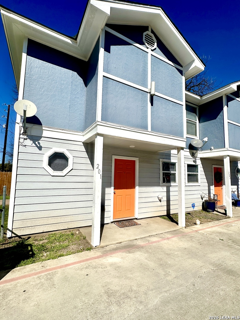 414 Cupples Road San Antonio TX 78237