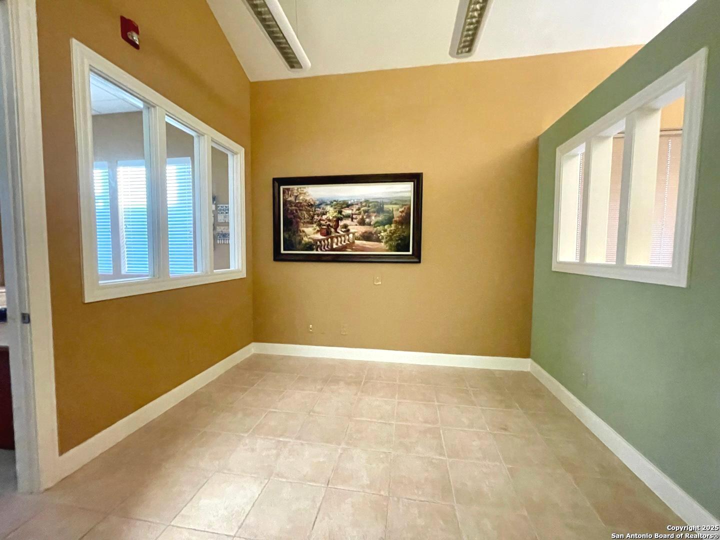 4091 De Zavala Shavano Park TX 78249