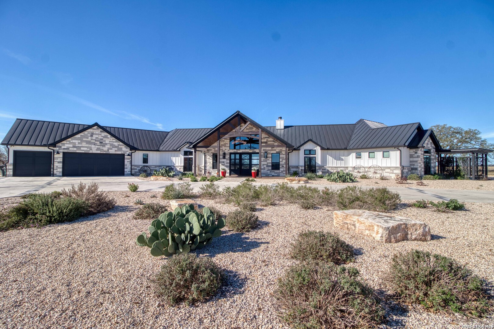 2021 Fm 3240 Bandera TX 78003