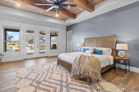 2021 Fm 3240 Bandera TX 78003