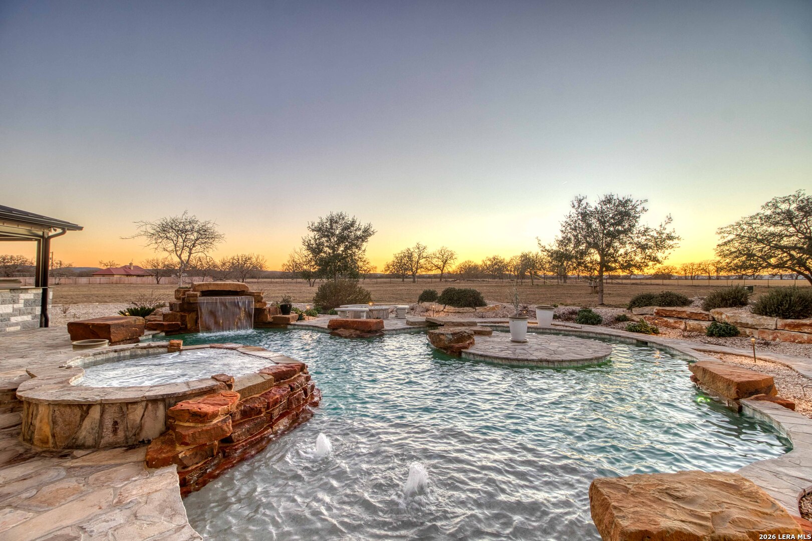 2021 Fm 3240 Bandera TX 78003