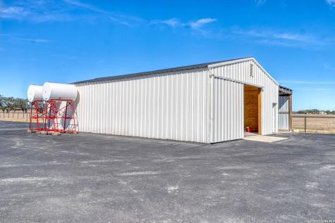2021 Fm 3240 Bandera TX 78003