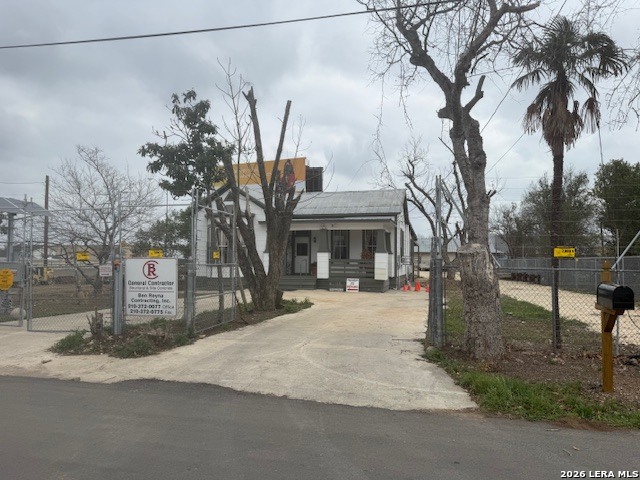 178 Garner San Antonio TX 78237