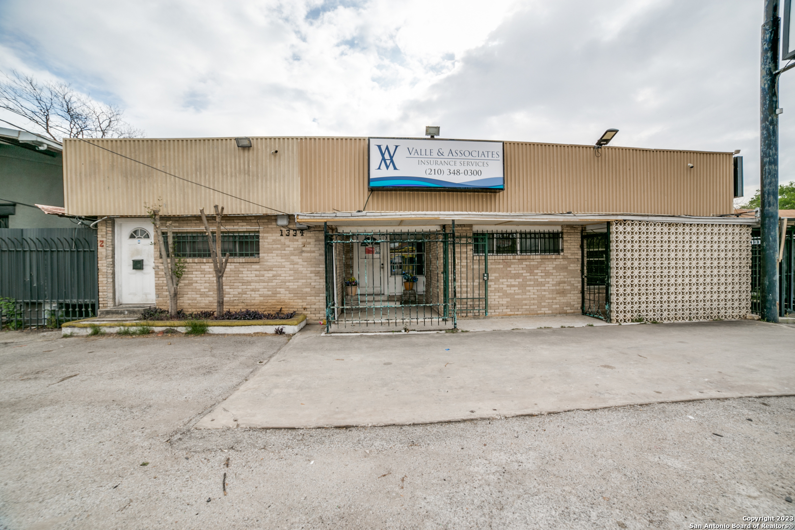 1334 S General Mcmullen Drive San Antonio TX 78237