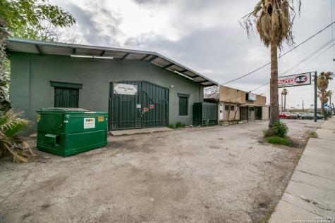 1334 S General Mcmullen Drive San Antonio TX 78237